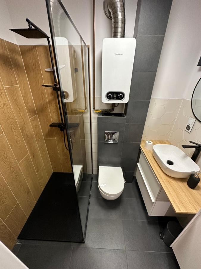 Ferienwohnung Maly Kwadrat Kattowitz Exterior foto